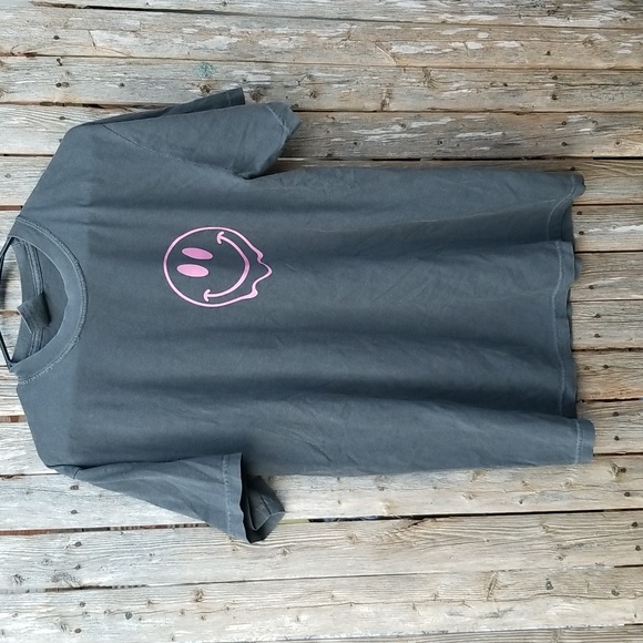 Comfort Colors Tops - Vintage SMILEY FACE MILF T-shirt Size 40 Chest Bust MENS MEDIUM WOMENS Lg